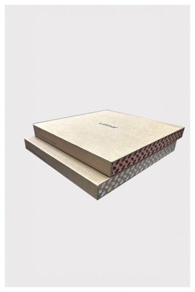 Boxes for ghutras, shemaghs and thobes
